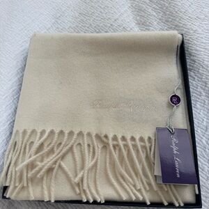 Ralph Lauren collection Elegant Cream Fringe Scarf, 100% cashmere
